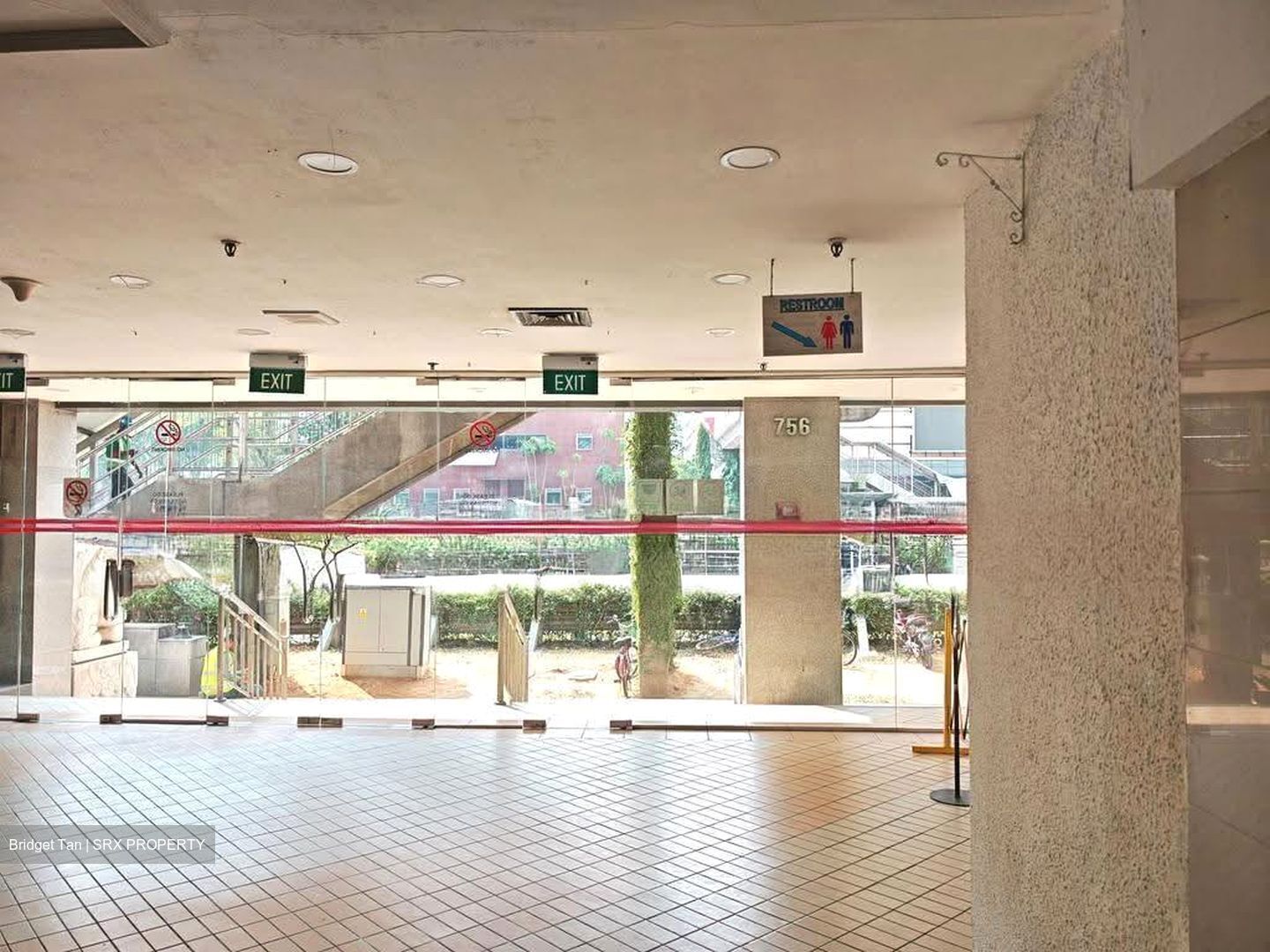 Upper Serangoon Shopping Centre (D19), Shop House #624913791